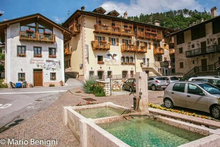 Hôtel pour 2 personnes, avec jardin ainsi que terrasse et vue à San Lorenzo in Banale