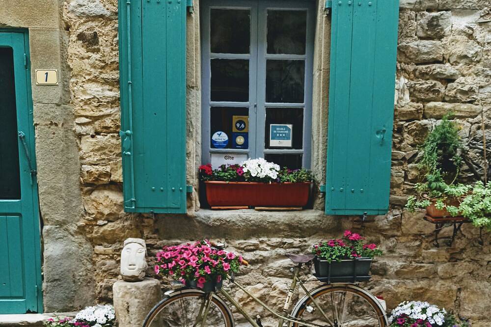Typical stone house, in a small cobbled street, behind the chateau of Cesseras.. in Cesseras, Région de Béziers