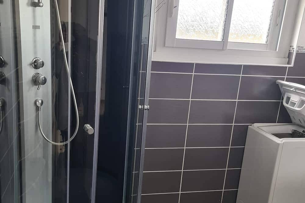 Appartement entier, Petit T 2 au calme près des Thermes in Préchacq-les-Bains, Région de Dax
