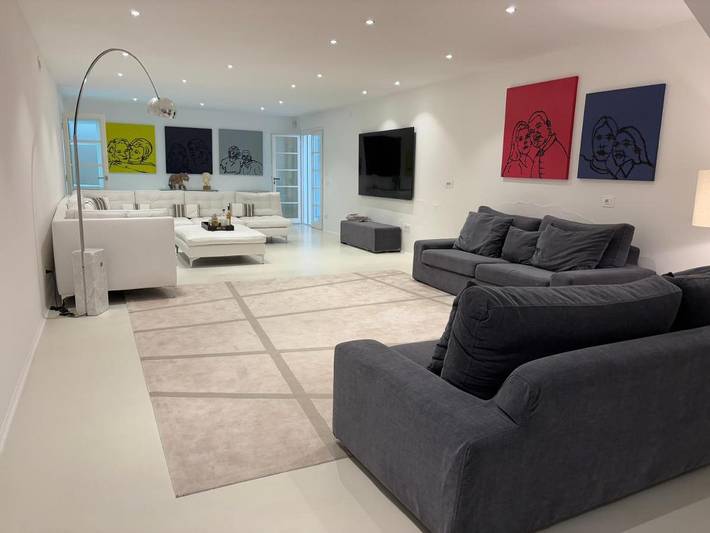 Villa pour 8 personnes, avec jardin ainsi que vue et piscine, animaux acceptés à Forte dei Marmi - 2