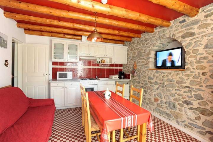 Gîte pour 5 personnes, avec jardin à Formiguères - 3