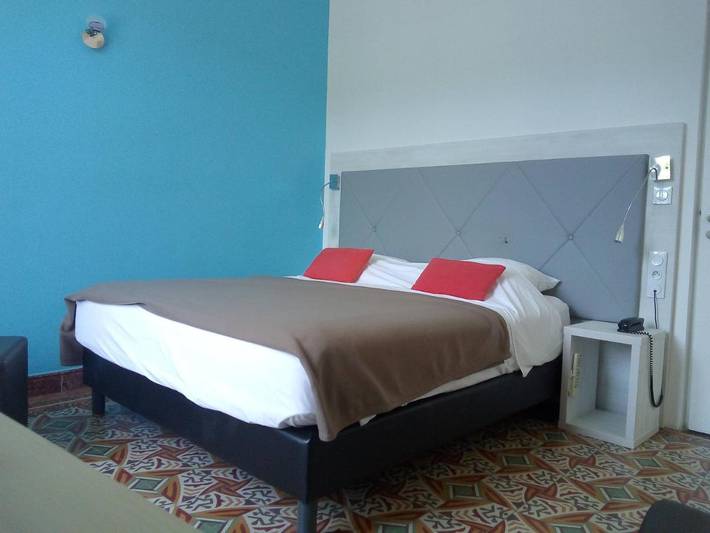 Location de vacances pour 3 personnes, avec piscine et jardin, animaux acceptés à Saint-Paul-le-Jeune - 3