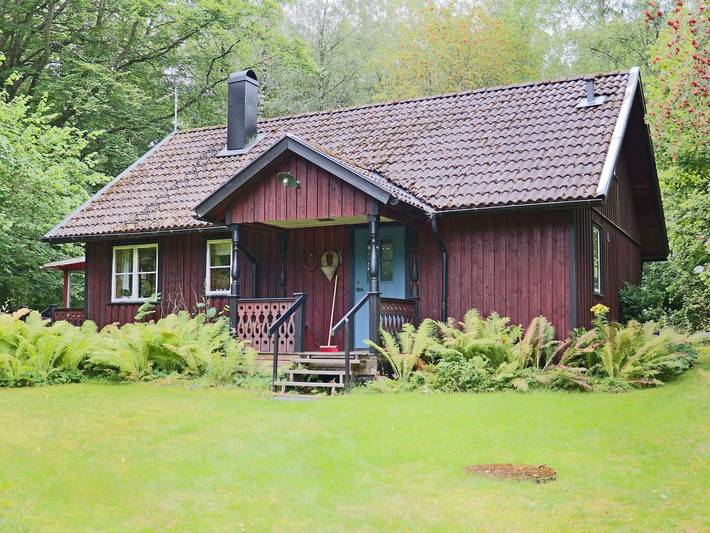 4 stjarniga stuga i Kalv in Västergötland