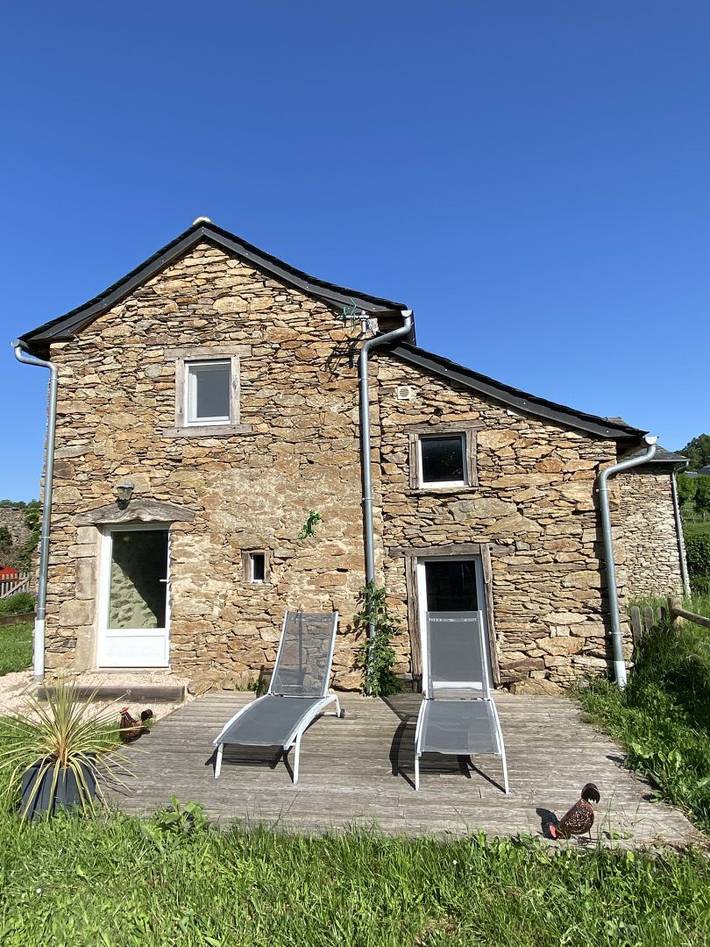 Gîte pour 6 personnes, avec jacuzzi ainsi que jardin et terrasse, animaux acceptés - 1