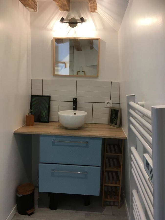 Appartement entier, One-Bedroom Apartment in Amboise, Région de Tours