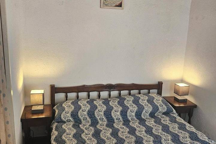 Location de vacances pour 5 personnes, avec piscine ainsi que jardin et terrasse, animaux acceptés à Entrecasteaux - 4