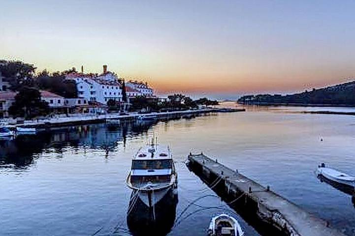 Maison d’hôte pour 4 personnes dans Pomena