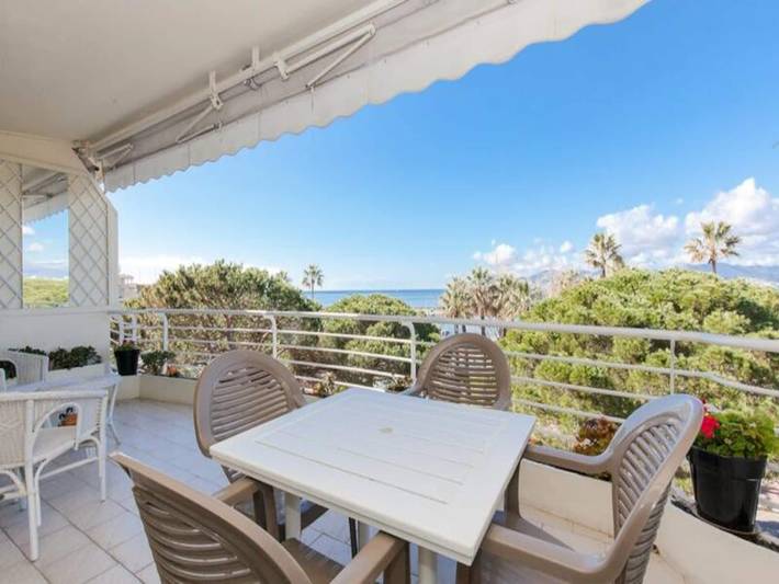 Gîte pour 4 personnes, avec balcon, adapté aux familles dans Port De La Pointe Croisette