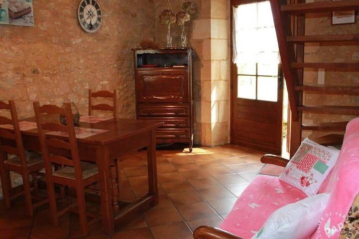 Location de vacances pour 3 personnes, avec jardin ainsi que piscine et balcon à Vézac - 3