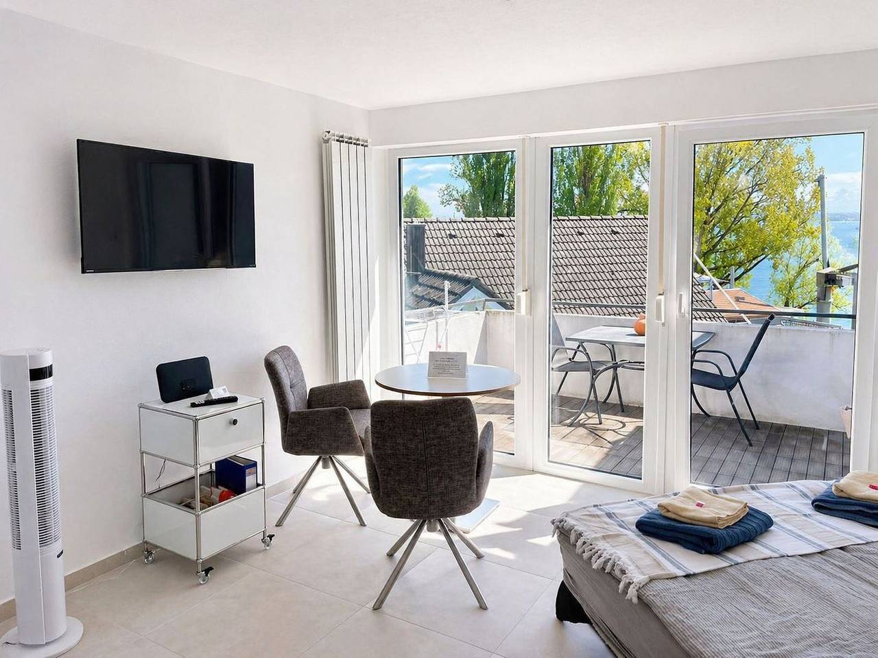 Appartamento intero, Ferienwohnung Strandweg direkt am See in Uberlingen, Obersee (Bodensee)