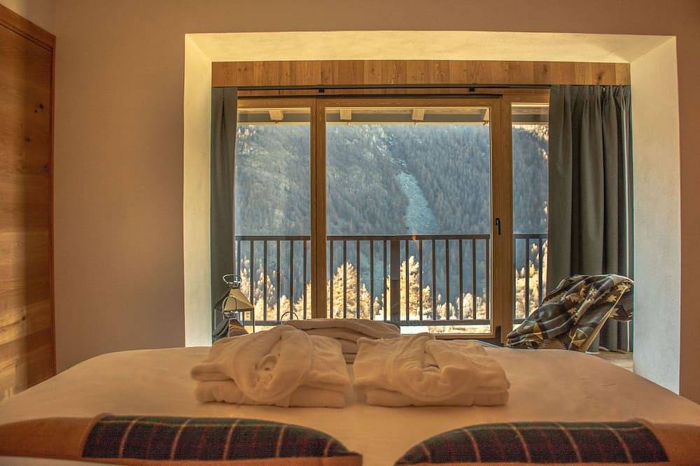Perfect location with amazing views close to ski slopes in Breuil-Cervinia, Valtournenche