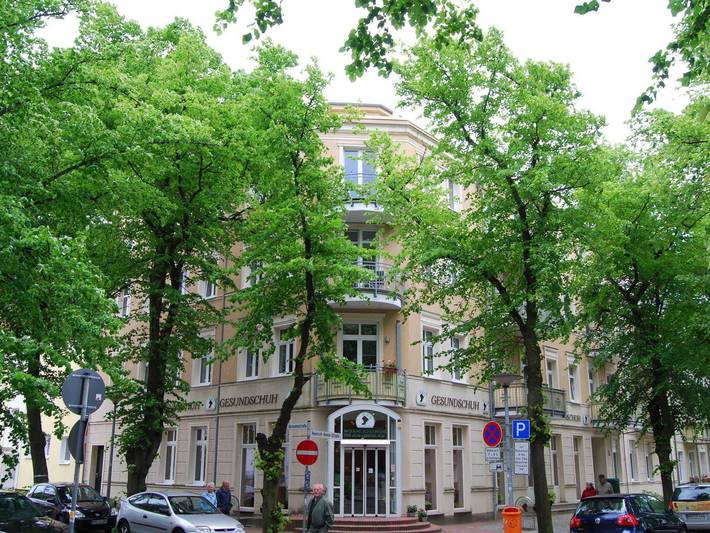 Ferienwohnung für 2 Personen, mit Balkon in Warnemünde