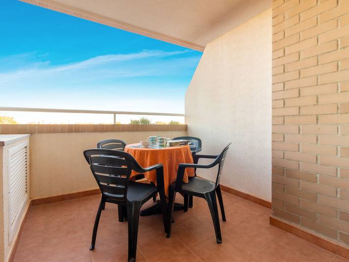 Ferienwohnung für 4 Personen, mit Terrasse und Kinderpool sowie Garten in Oropesa del Mar - 2
