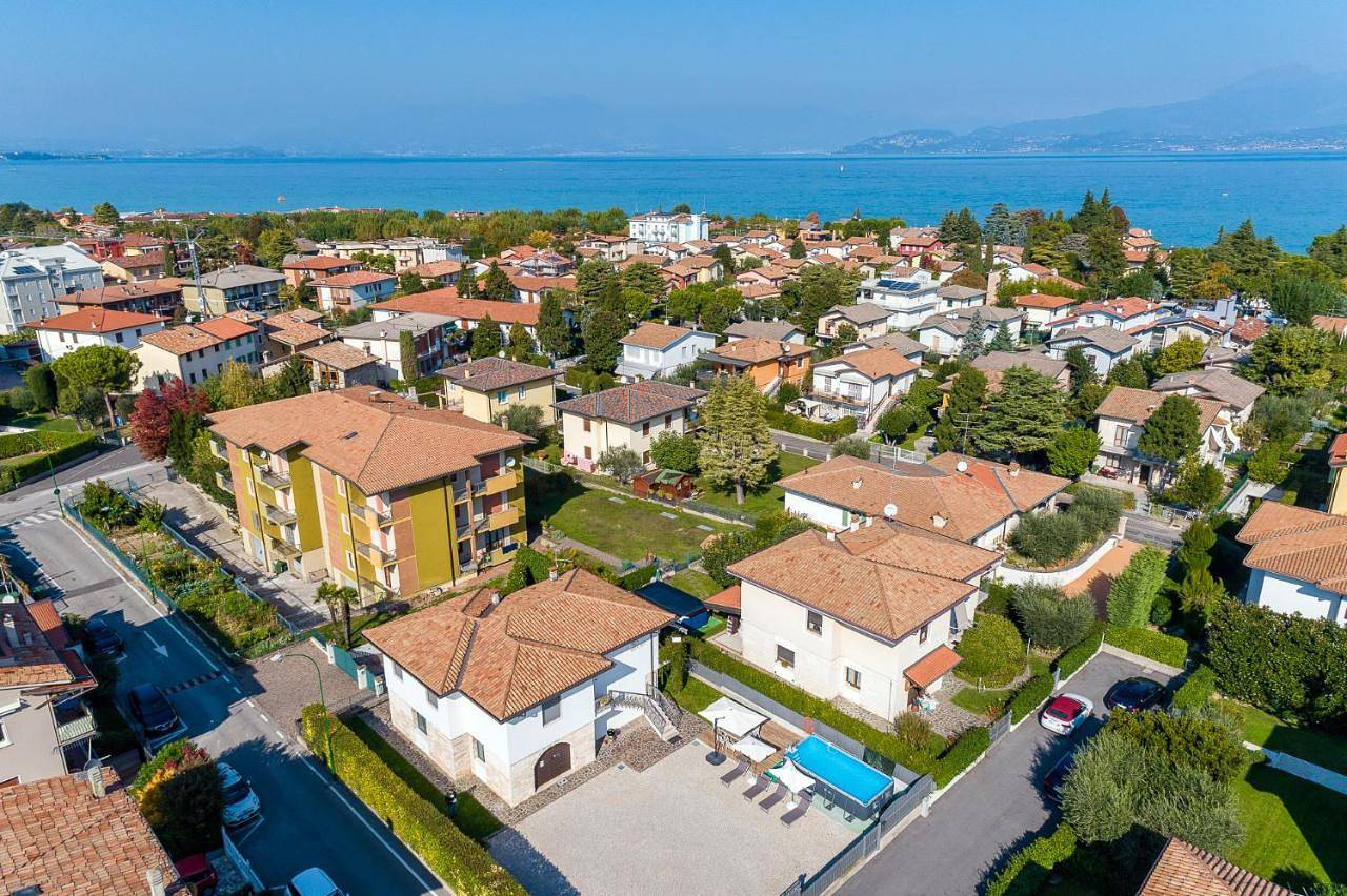 Villa Azdora in San Benedetto (Peschiera del Garda), Peschiera del Garda