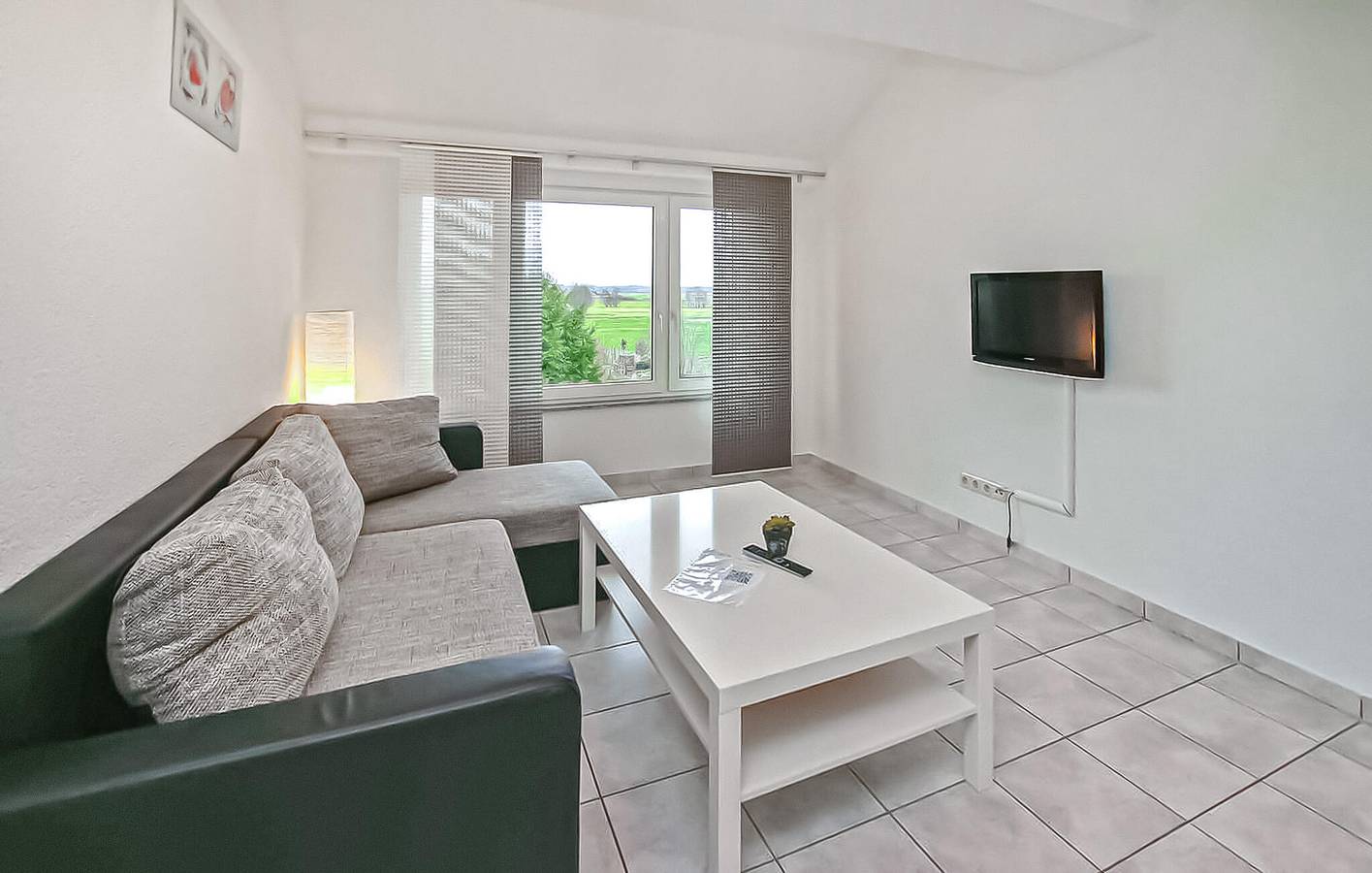 Ganze Ferienwohnung, Modernes Apartment 2 km von der Küste, 1 km vom Stadtzentrum entfernt in Kemnitz, Vorpommern