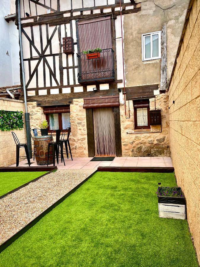 Gîte pour 3 personnes, avec jardin, animaux acceptés à El Burgo de Osma - 2