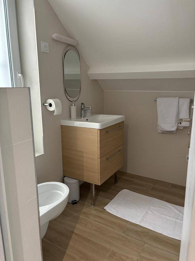 Location de vacances pour 5 personnes, avec vue à La Garenne-Colombes - 2