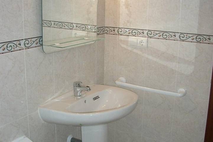 Ganze Wohnung, Wohnung in der Hauptstadt - Flughafen in der Nähe, Strände, Krankenhaus, Busse, WIFI in Barrio Buenavista, Puerto del Rosario