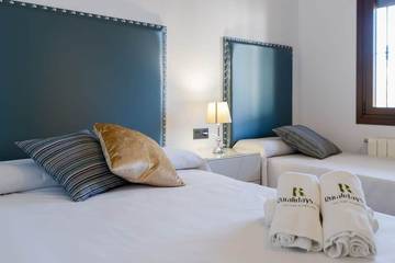 Casa Rural para 20 Personas en Riogordo, Provincia de Málaga, Foto 3