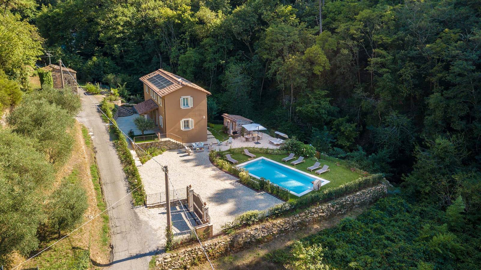 Molino Giusti Farmhouse in Lucca, Riviera Toscana