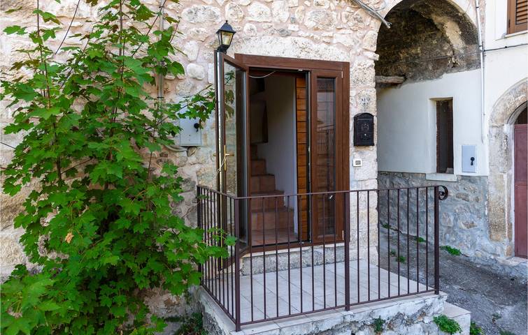 Gîte pour 8 personnes, animaux acceptés dans Abruzzes - 4