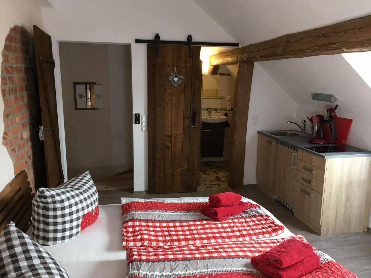 Ganze Ferienwohnung, Ferienhof Dipperz Ein-Zimmer-Appartement in Dipperz, Rhön-Hessen