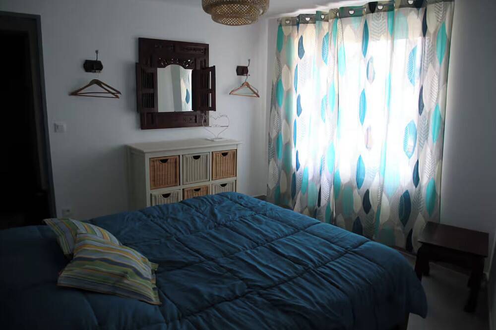 Pretty \"Terrace and Sea\" house ideally located in La Côte Vermeille, Cerbère