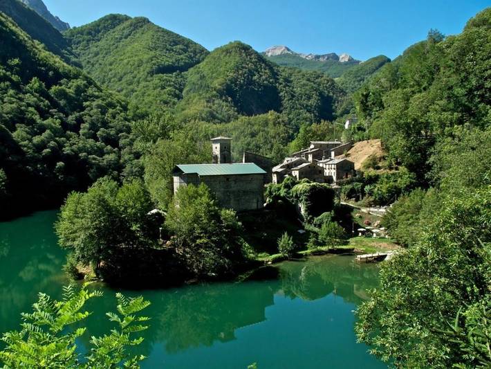 Agriturismo per 2 persone, con Terrazza e Giardino in Garfagnana