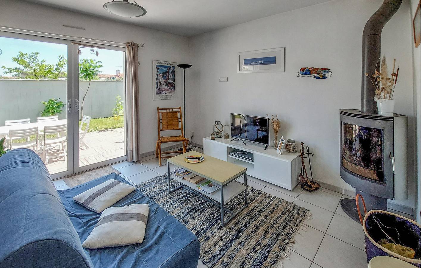 Moderno Apartamento con Parking y TV in Saint-Michel-en-l'Herm, Fontenay-le-Comte