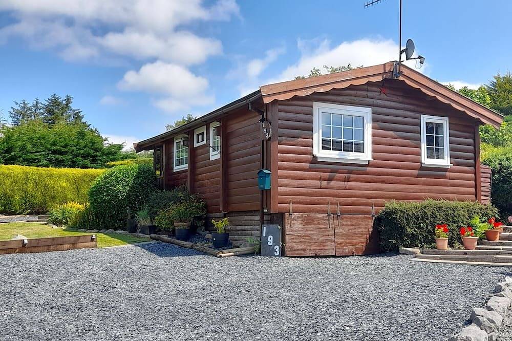 Auto Catering 6 Berth Log Cabin, Snowdonia, animais de estimação, vista para a montanha in Bronaber, Snowdonia