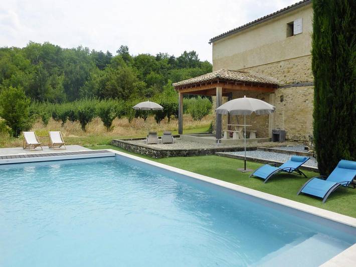 Appartement de vacances pour 2 personnes, avec Balcon ainsi que Jardin et Piscine