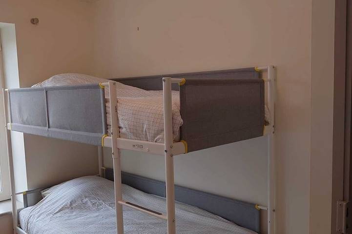 Location de vacances pour 9 personnes, avec jardin à La Jonchère - 4