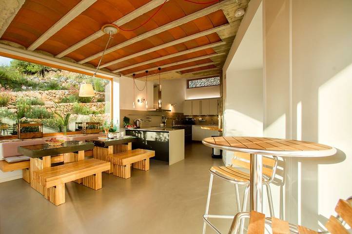 Casa rural para 16 personas, con piscina además de terraza y jardín en San Pedro de Ribas - 4