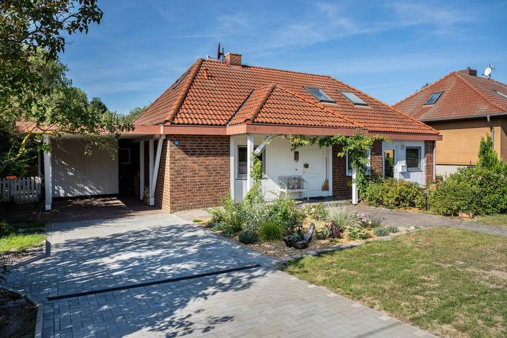 Ferienhaus für 4 Personen, mit Garten und Sauna in Oberuckersee