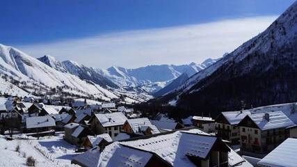 Gîte pour 6 personnes, avec piscine, animaux acceptés dans Office De Tourisme De Saint Sorlin D Arves