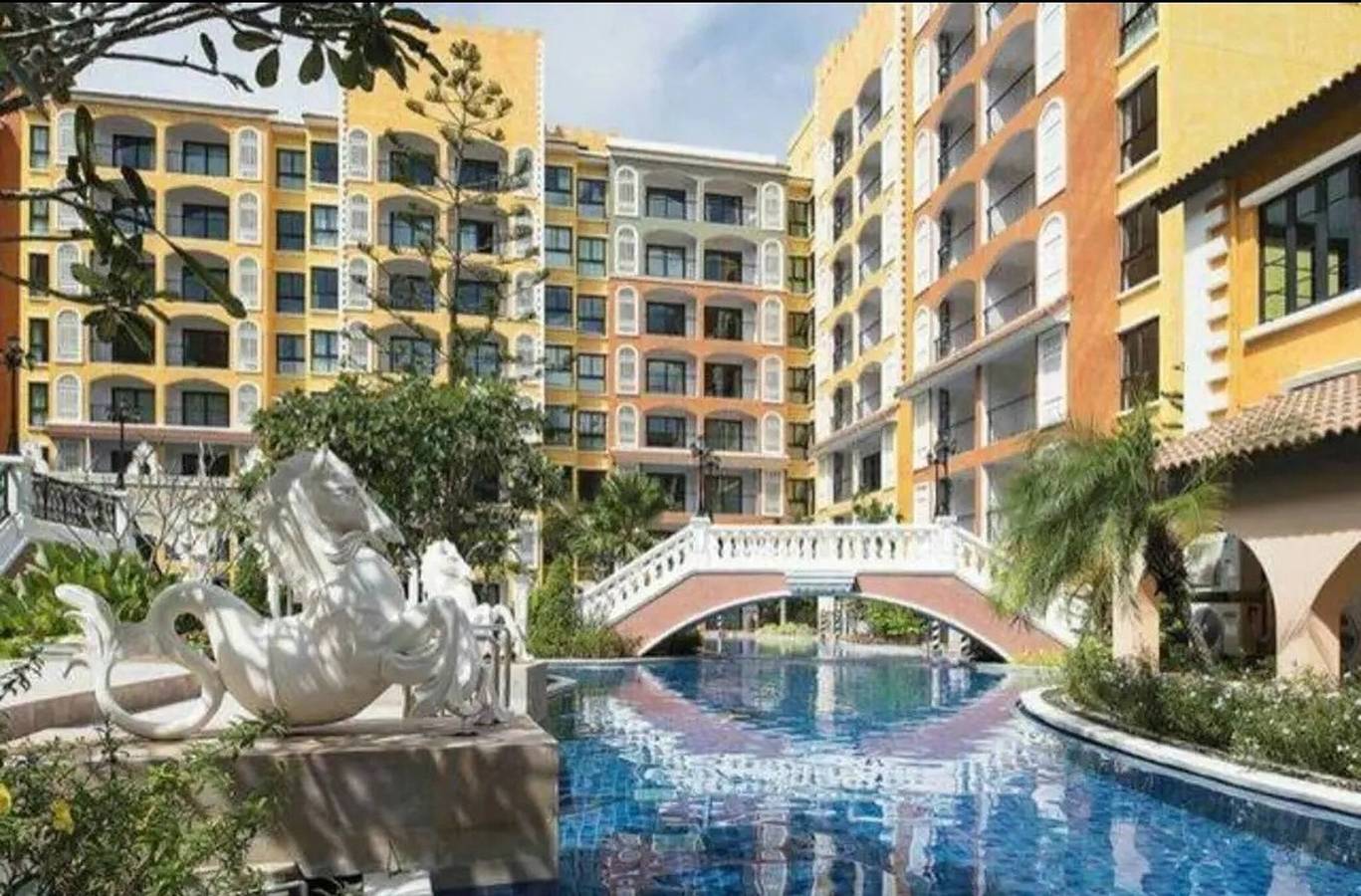 Appartement entier, 422C - Studio avec piscine, Jomtien Beach in Pattaya, Province de Chonburi