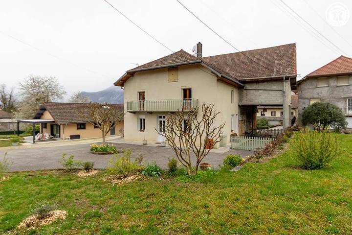 Gîte für 6 Personen, mit Garten