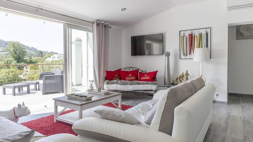 Ferienhaus für 9 Personen, mit Pool in La Cadière-d'Azur - 2