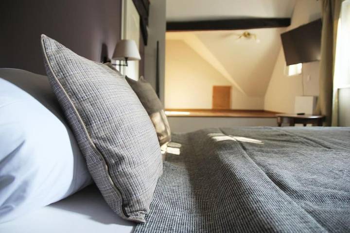 Ferienhaus für 6 Personen, mit Terrasse und Ausblick in Veldenz