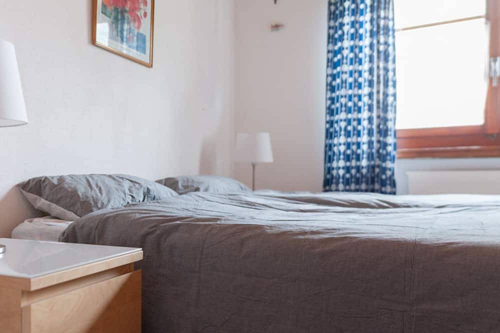 Ganze Wohnung, Gemütliche Ferienwohnung in Bergün, Graubünden mit traumhafter Aussicht in Bergün, Engadin