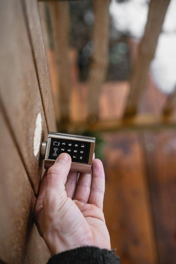 La Cabane Ofuro in Celles (Houyet), Houyet