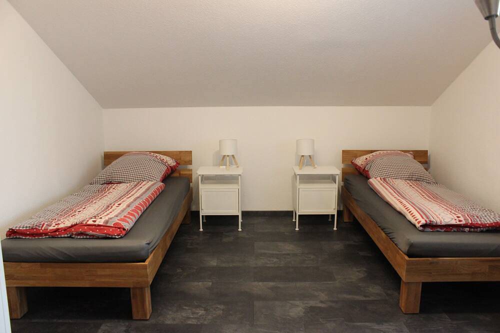 Ganze Wohnung, Ferienwohnung Toskana - Ferienwohnung Christin in Litzendorf, Landkreis Bamberg