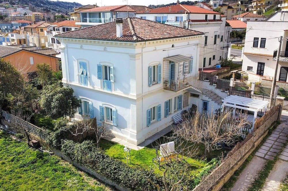 Apartamento entero, Villa Gelsomini in Spiaggia di Calata Cintioni, San Vito Chietino