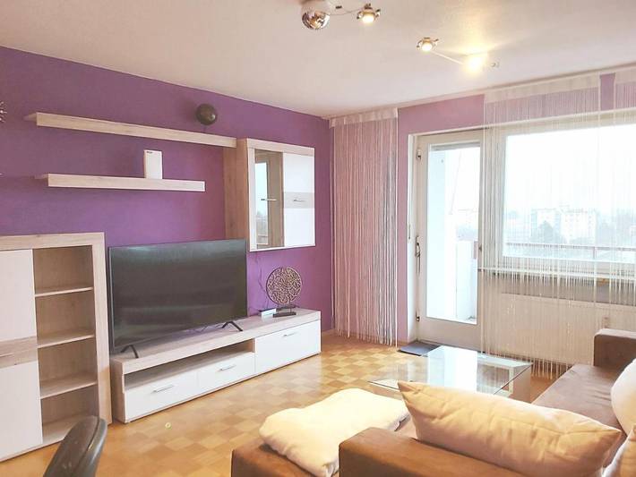 Ferienwohnung für 4 Personen, mit Balkon und Terrasse sowie Garten und Ausblick