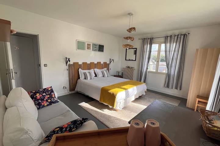 Chambre d’hôte pour 4 personnes, avec Jacuzzi ainsi que Jardin et Piscine à Martillac