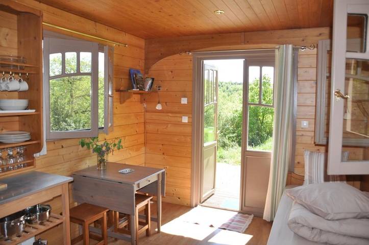 Maison de campagne pour 4 personnes, avec Balcon et Terrasse ainsi que Jardin et Vue à Saint-Jean-et-Saint-Paul