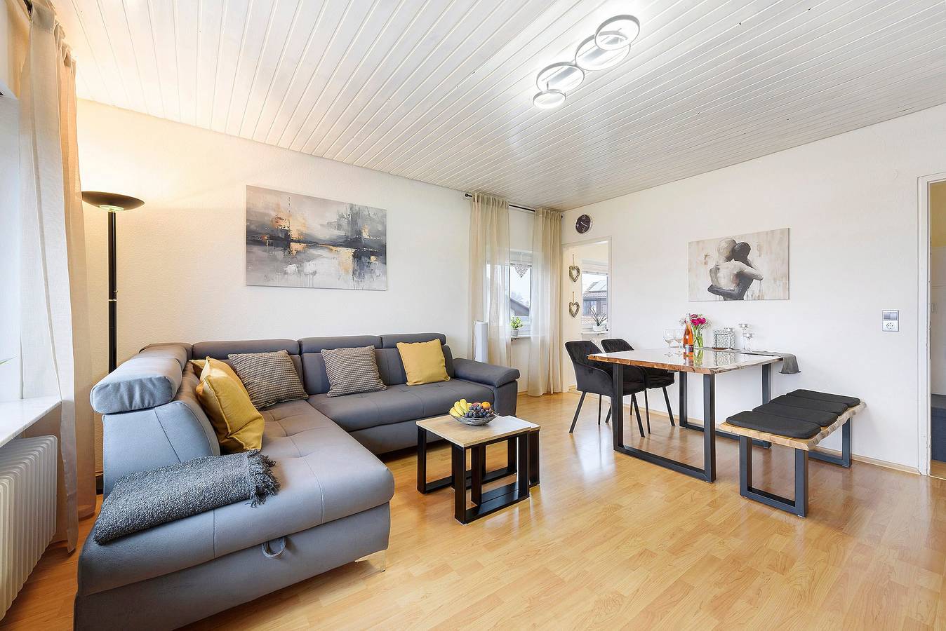 Ganze Wohnung, Apartment 'Schwobanescht' mit Seeblick, Gemeinschaftsgarten und Wlan in Unteruhldingen, Uhldingen-Mühlhofen