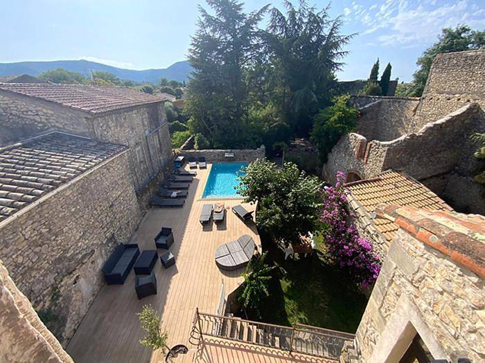 Location de vacances pour 15 personnes, avec piscine et jardin, adapté aux familles à Quissac - 4