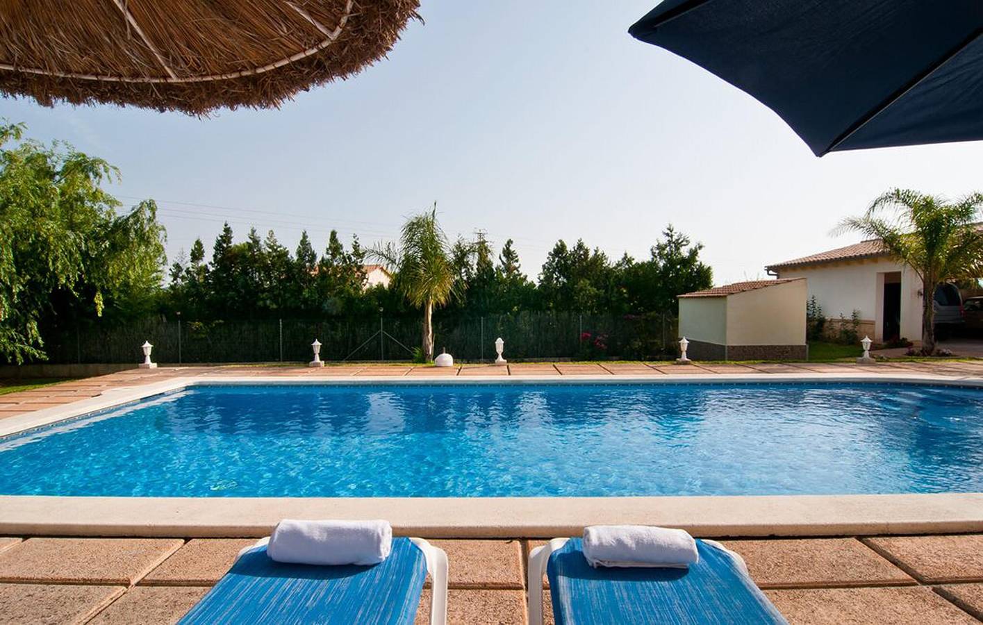 Modernes Apartment mit Pool, Küche und Grill in Muro 1.5km in Muro, Mallorca Norden