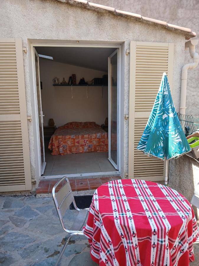 Chambre d’hôte pour 2 personnes, avec terrasse à Calenzana